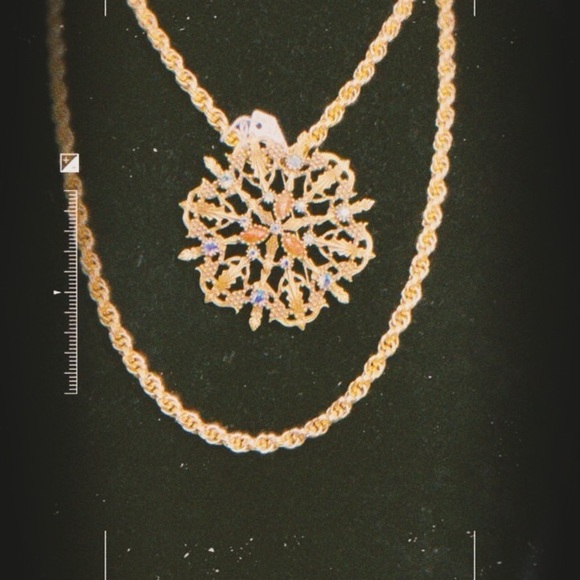 Vintage signed “Emmons” brooch/earring set on rope chain - Picture 2 of 5